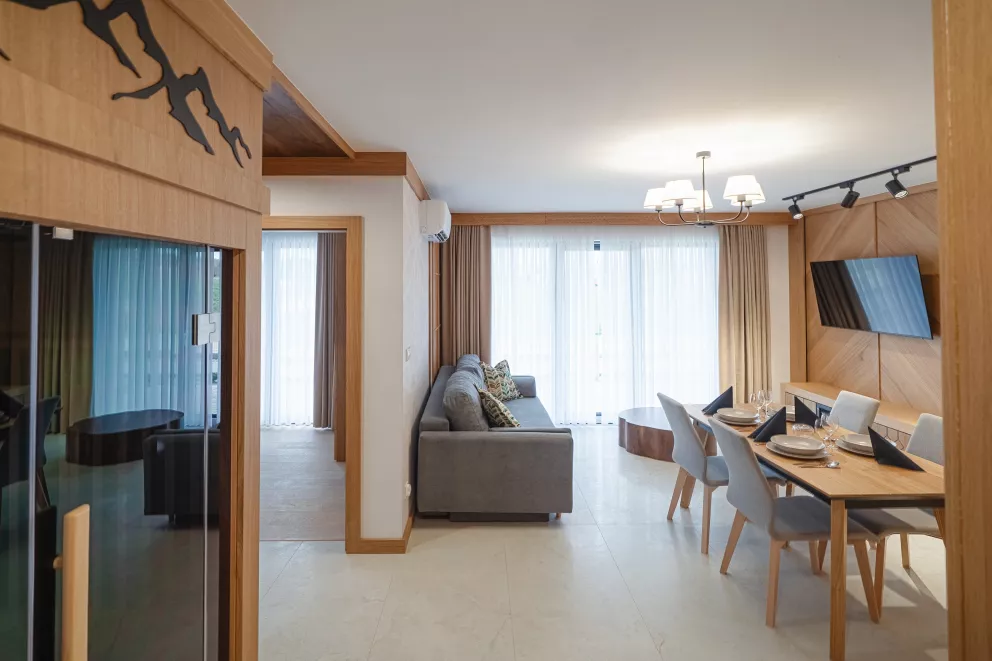 Apartament H5