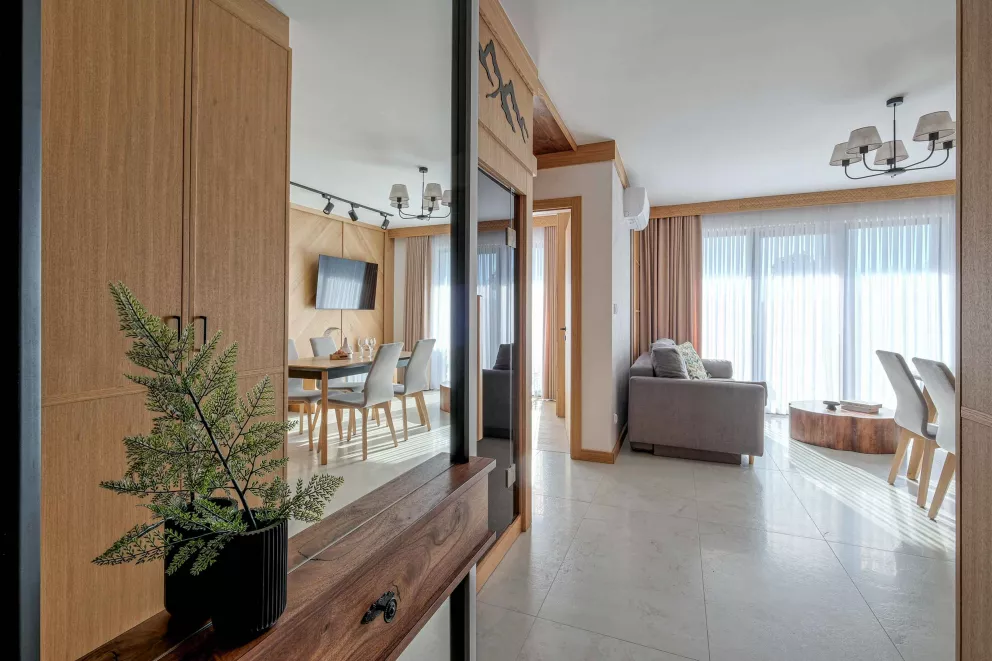 Apartament H5